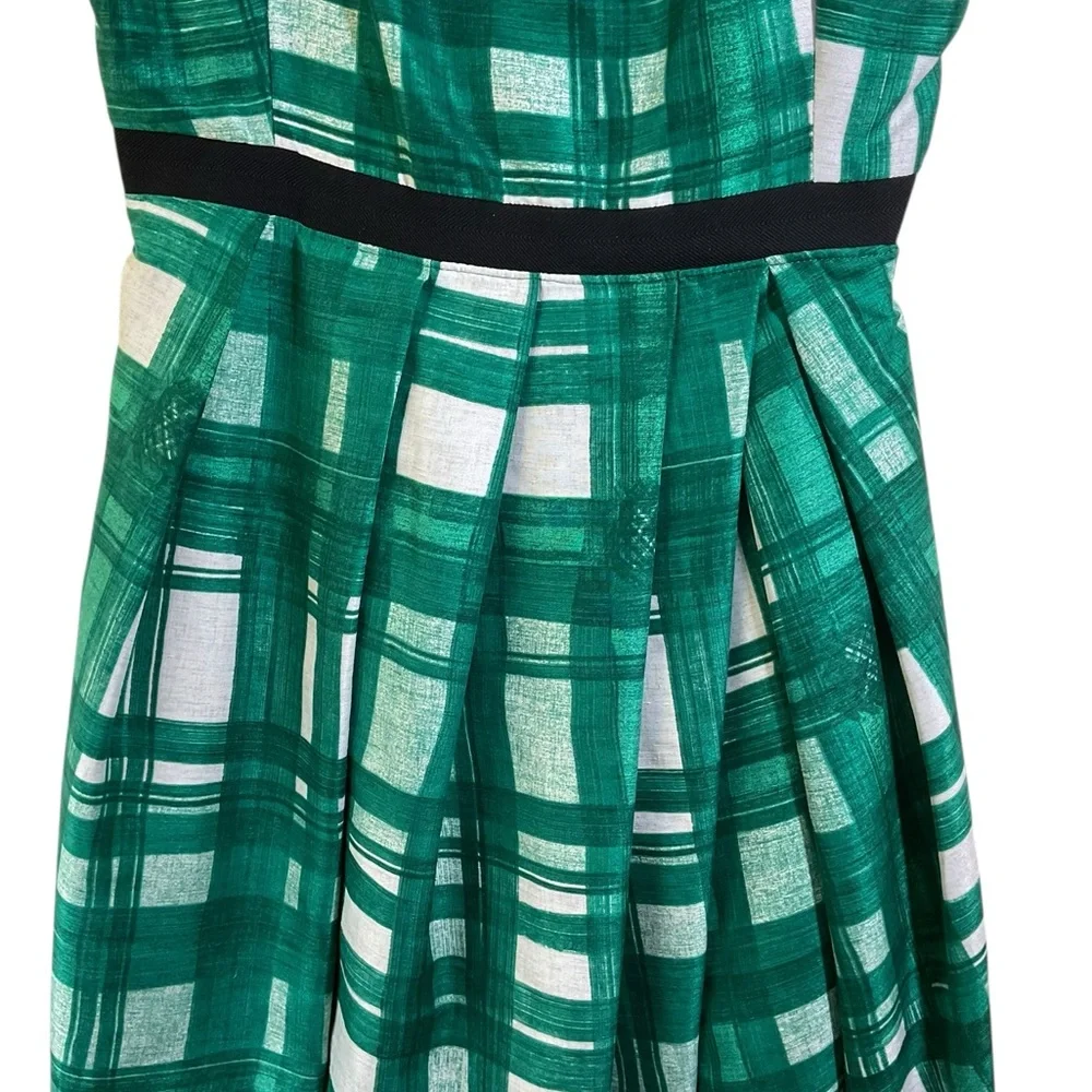 Kristin Davis Plaid Green And White‎ Pin Up Style Dress. Size 6